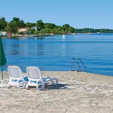 Apartment In Porec/istrien 37747