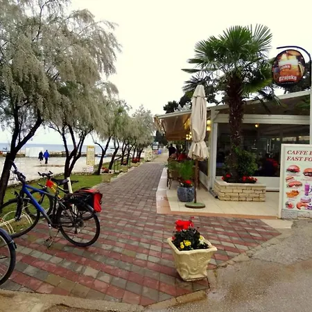 In Porec/istrien 37747 Apartment Porec