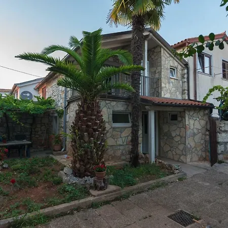 Apartment In Porec/istrien 37747 Porec